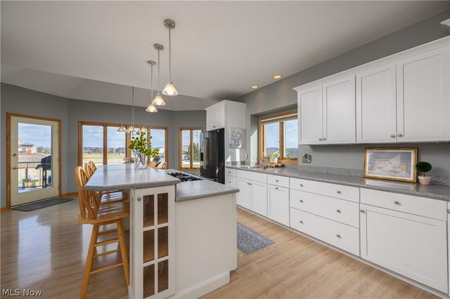 1617 Charolais Street NW, Uniontown, OH 44685