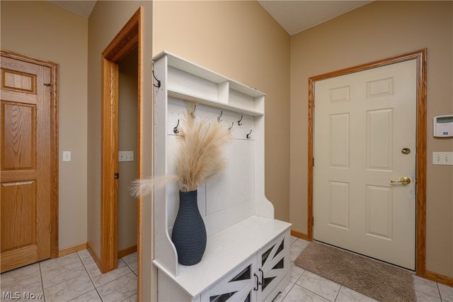 1617 Charolais Street NW, Uniontown, OH 44685