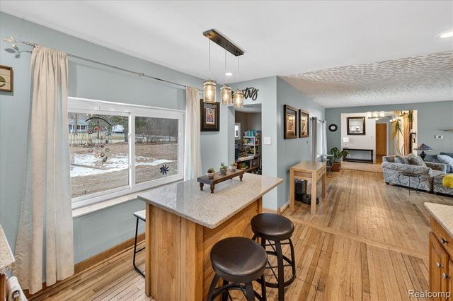 23330 Canfield Avenue, Farmington Hills, MI 48336