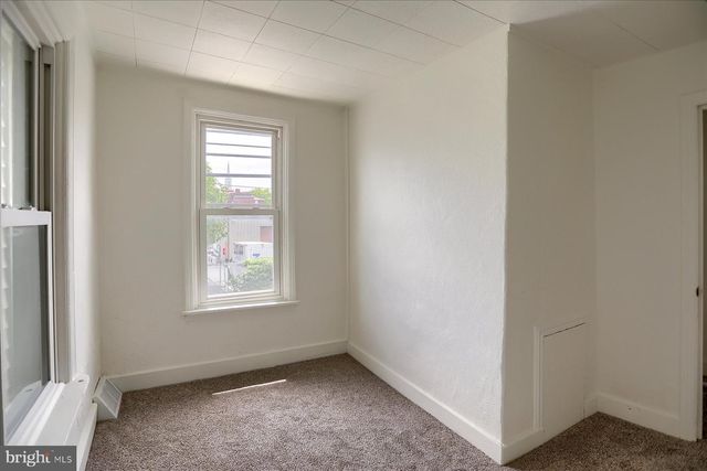 21 E ALLEN STREET, Mechanicsburg, PA 17055