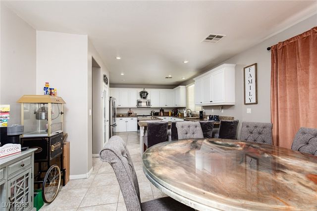 6513 Diamond Point Court, North Las Vegas, NV 89084