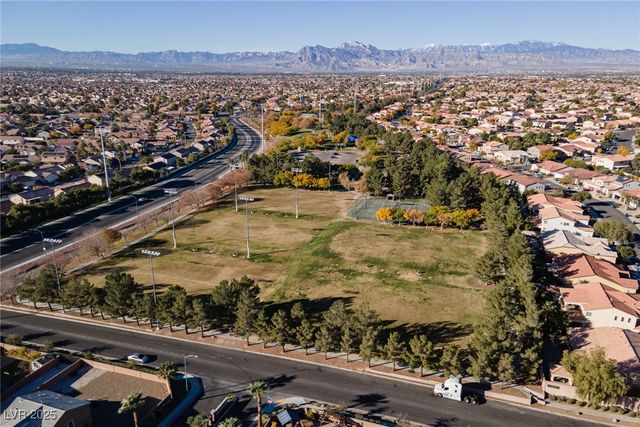 6513 Diamond Point Court, North Las Vegas, NV 89084