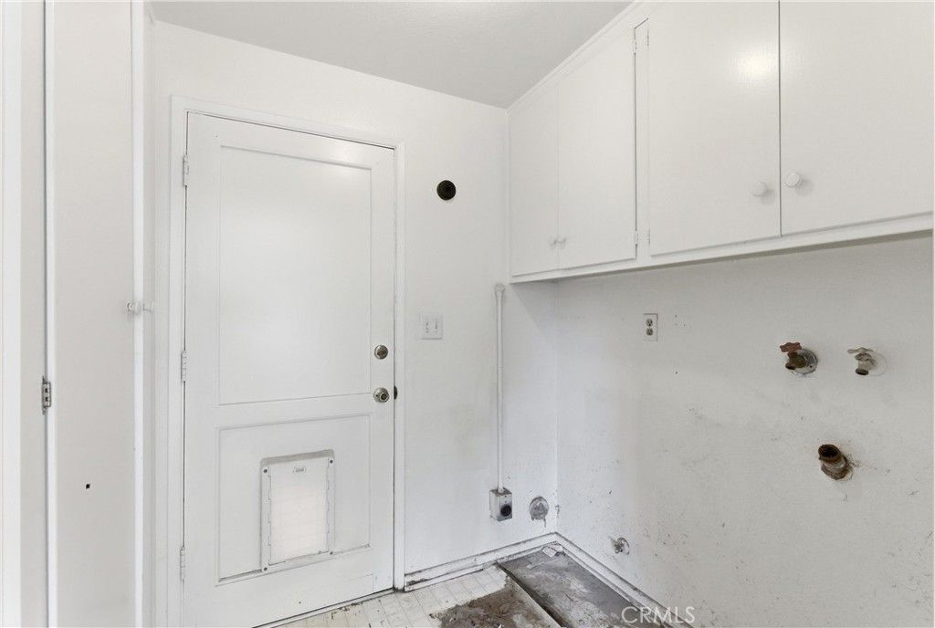 Image 16 of property listing at 1732 Missouri, Costa Mesa, CA 92626