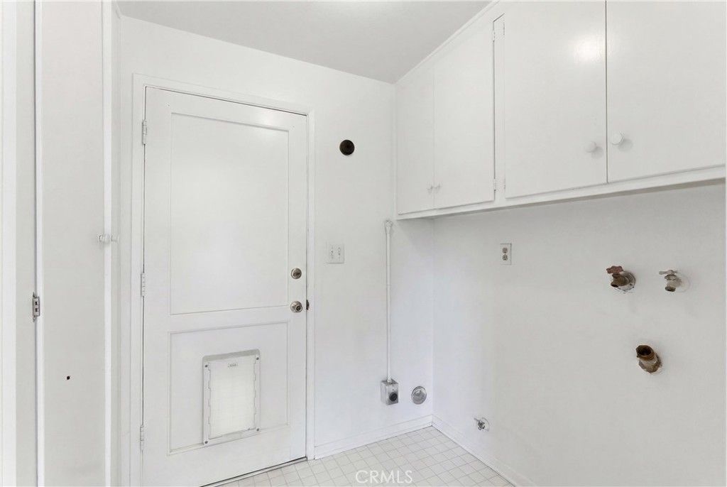 Image 17 of property listing at 1732 Missouri, Costa Mesa, CA 92626