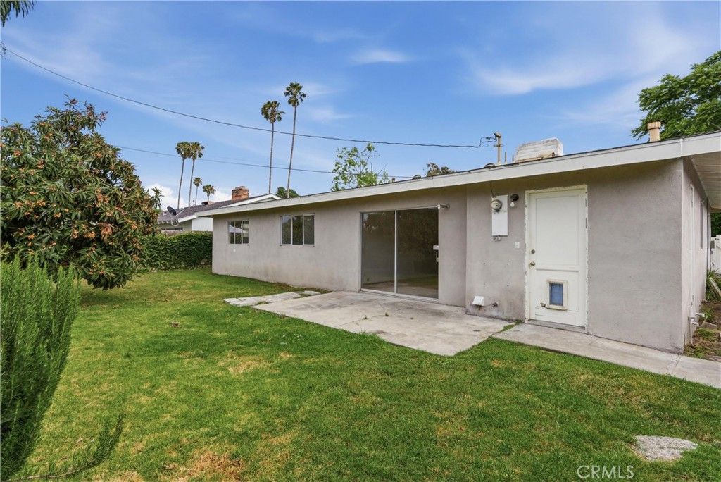 Image 19 of property listing at 1732 Missouri, Costa Mesa, CA 92626