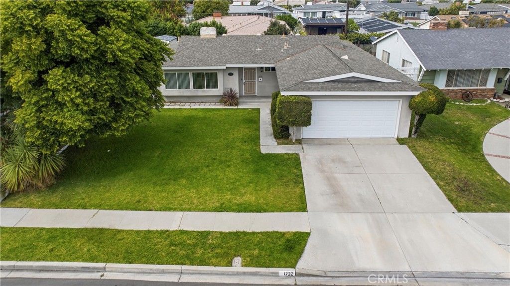 Image 31 of property listing at 1732 Missouri, Costa Mesa, CA 92626