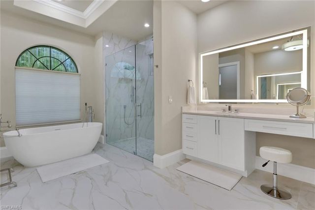 18530 Cypress Haven DR, Fort Myers, FL 33908