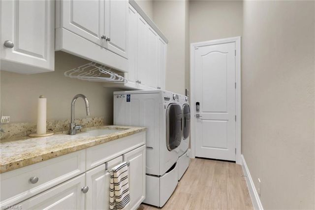 18530 Cypress Haven DR, Fort Myers, FL 33908