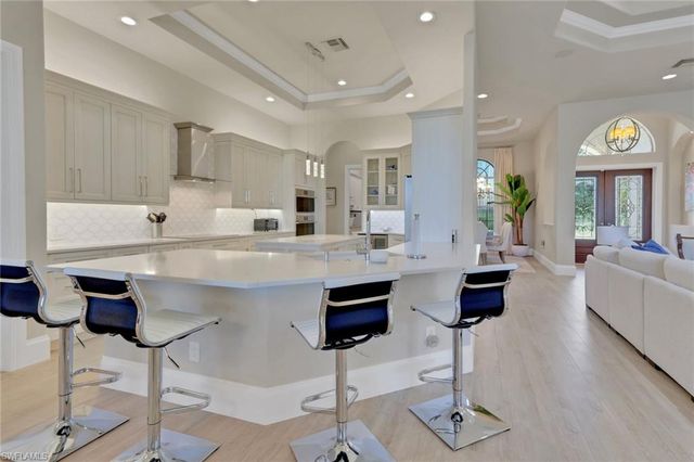 18530 Cypress Haven DR, Fort Myers, FL 33908
