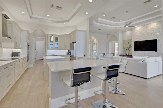 18530 Cypress Haven DR, Fort Myers, FL 33908