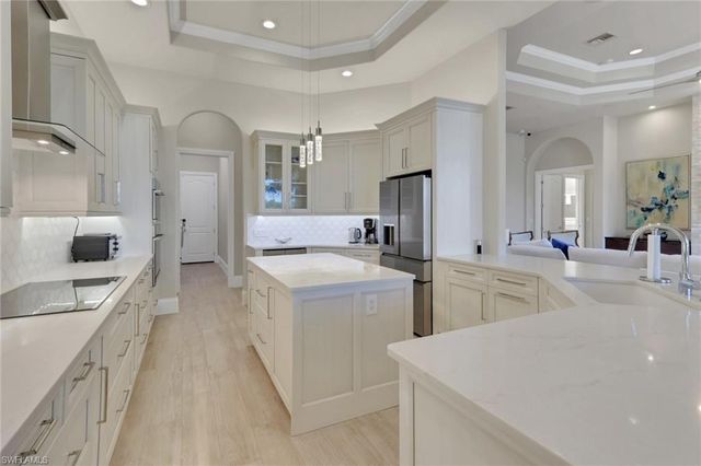 18530 Cypress Haven DR, Fort Myers, FL 33908