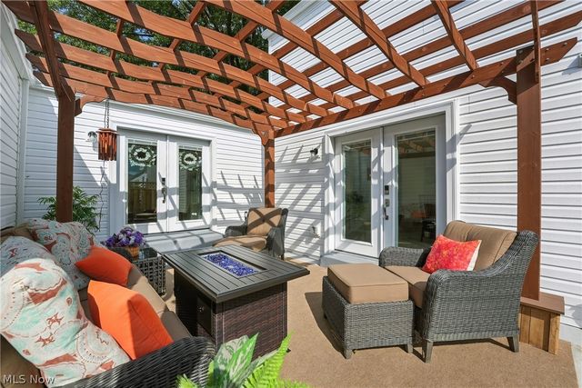 2001 Brownlee Avenue, Youngstown, OH 44514