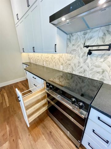 1083 Dixie Estates Way, Whitesboro, TX 76273