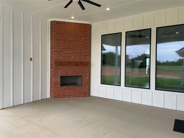 1083 Dixie Estates Way, Whitesboro, TX 76273