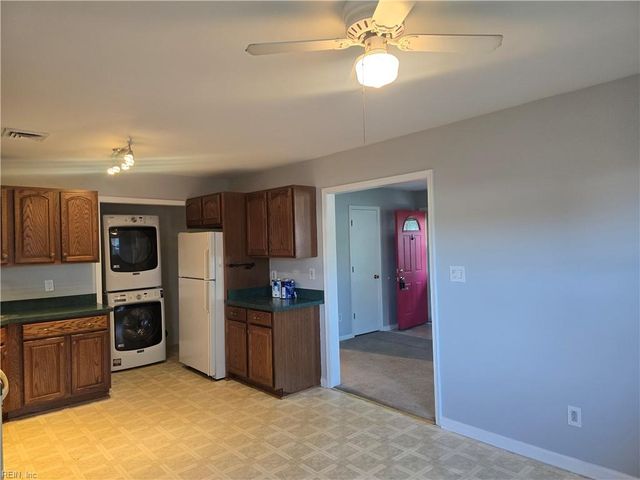 900 Bailey PL, Portsmouth, VA 23701