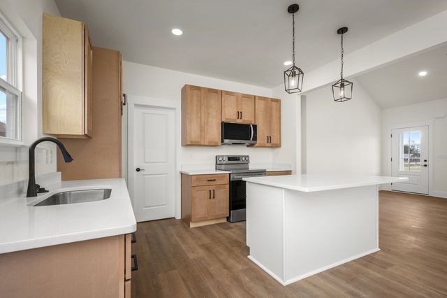 4151 Asbury Road, Manchester, TN 37355