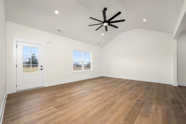 4151 Asbury Road, Manchester, TN 37355