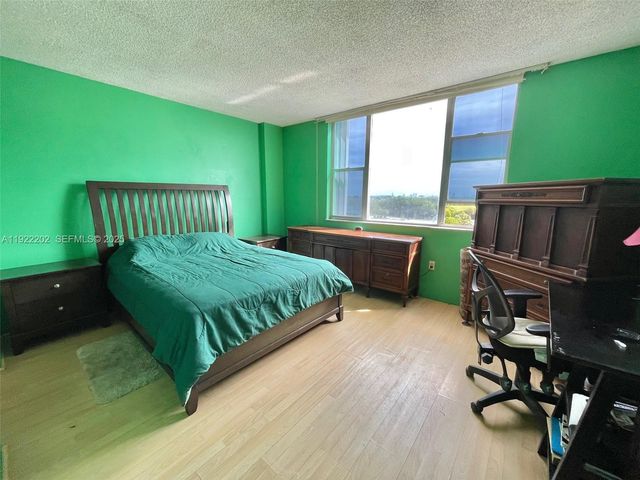 4001 Hillcrest Dr 609, Hollywood, FL 33021