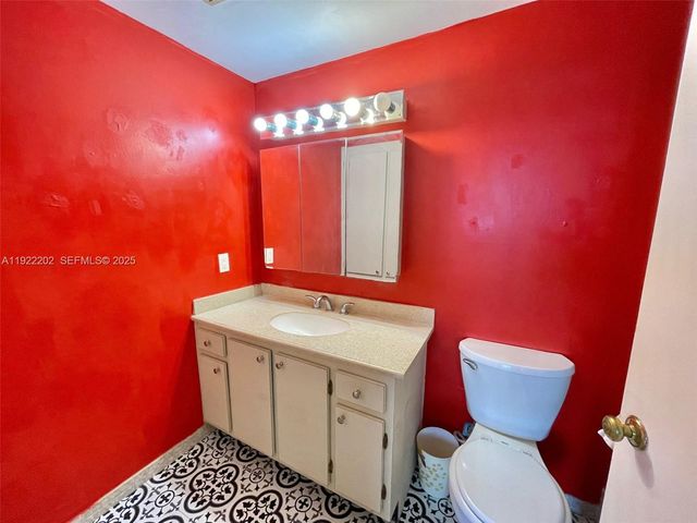 4001 Hillcrest Dr 609, Hollywood, FL 33021