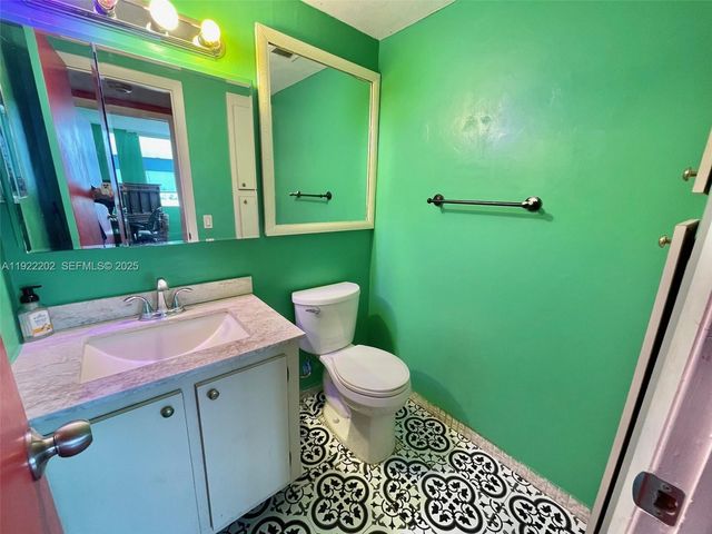 4001 Hillcrest Dr 609, Hollywood, FL 33021