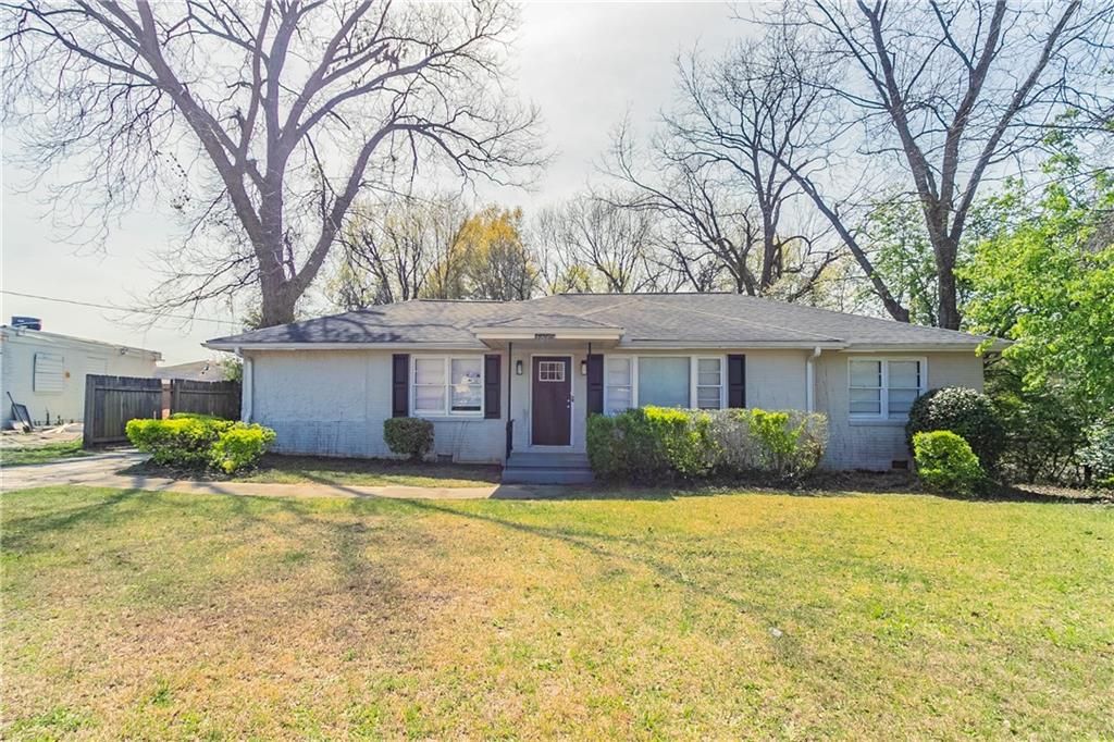 2062 Whites Mill Road, Decatur, GA 30032