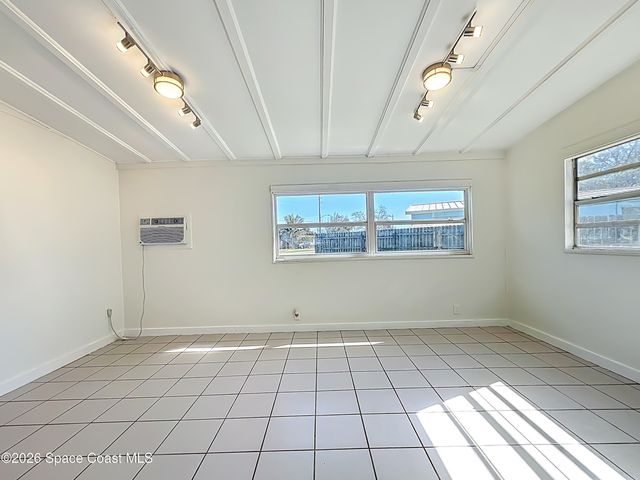 1090 Bianca Drive NE, Palm Bay, FL 32905