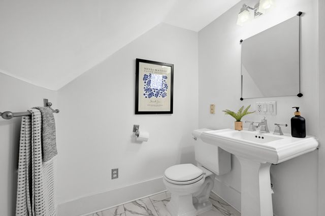 4331 Pillsbury Avenue S, Minneapolis, MN 55409