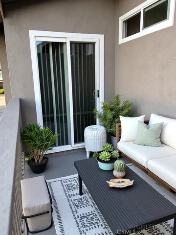 16971 Hoskins 3, Huntington Beach, CA 92649