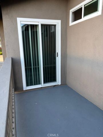 16971 Hoskins 3, Huntington Beach, CA 92649