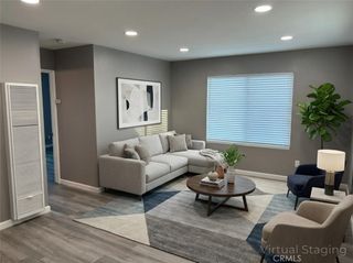 16971 Hoskins 3, Huntington Beach, CA 92649