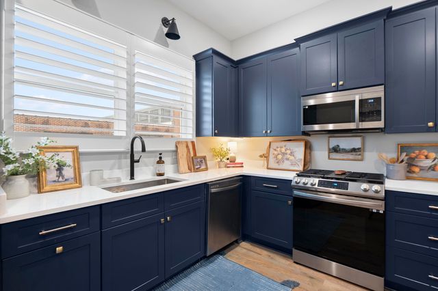 1027 Montague Place, Chattanooga, TN 37408