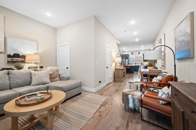 1027 Montague Place, Chattanooga, TN 37408