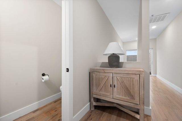 1027 Montague Place, Chattanooga, TN 37408