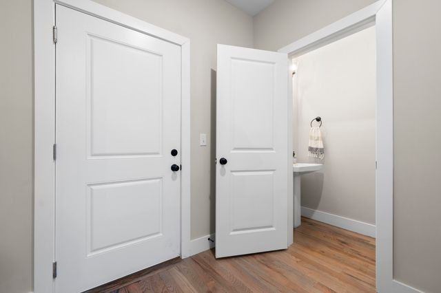 1027 Montague Place, Chattanooga, TN 37408