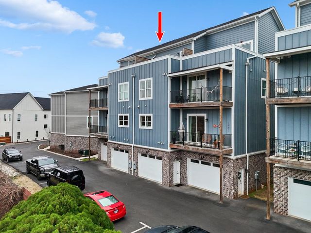 1027 Montague Place, Chattanooga, TN 37408