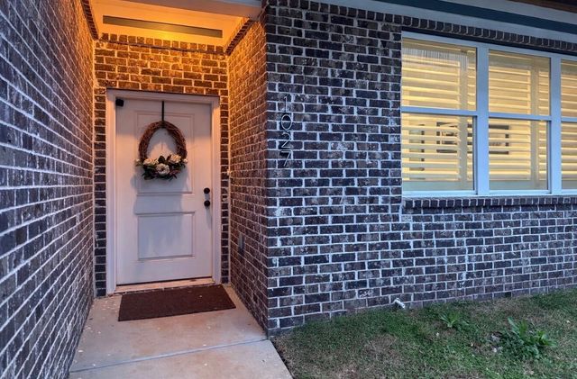 1027 Montague Place, Chattanooga, TN 37408