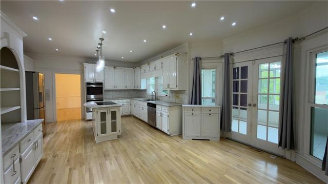 644 Masters Drive, Stone Mountain, GA 30087