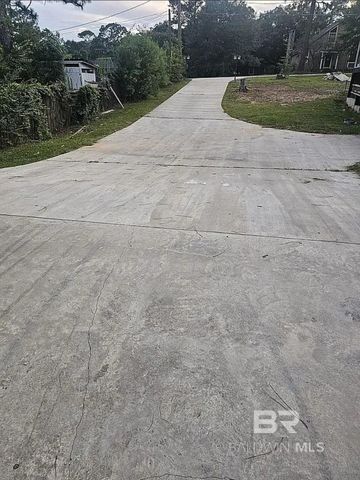 40600 Lake Drive, Bay Minette, AL 36507