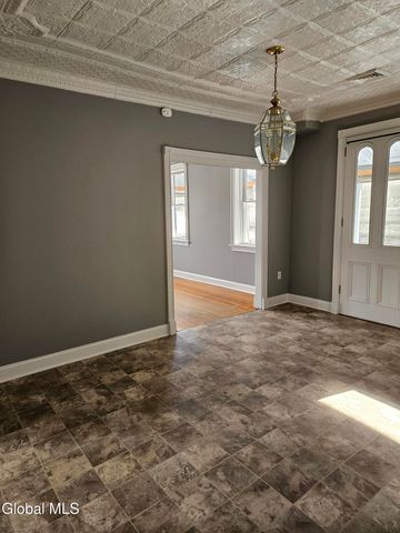 21 Broad Street, Schuylerville, NY 12871