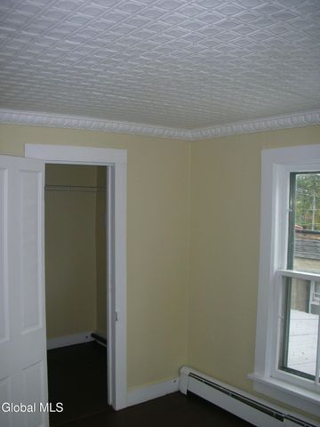 21 Broad Street, Schuylerville, NY 12871