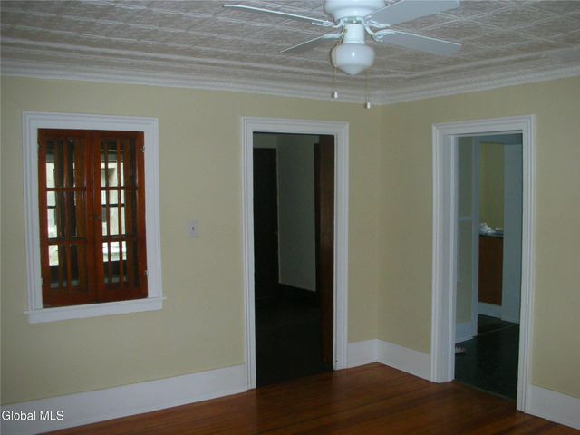 21 Broad Street, Schuylerville, NY 12871