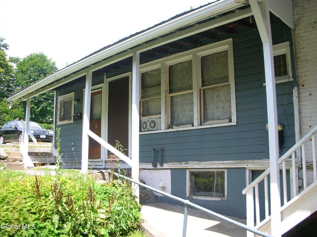 21 Broad Street, Schuylerville, NY 12871