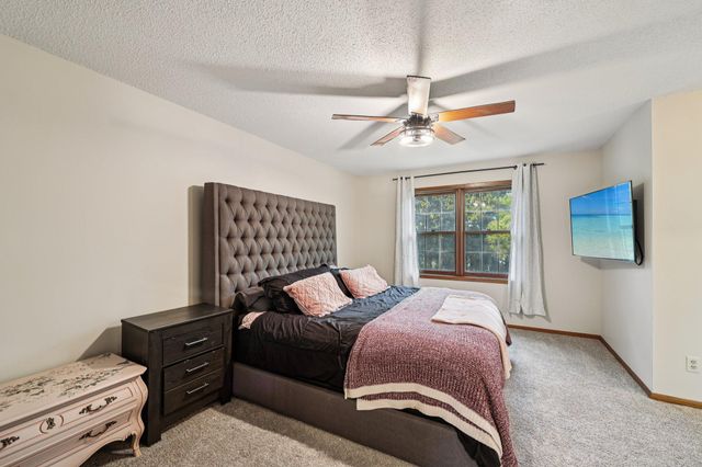 320 Karen Lane NE, Columbia Heights, MN 55421
