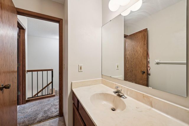 320 Karen Lane NE, Columbia Heights, MN 55421