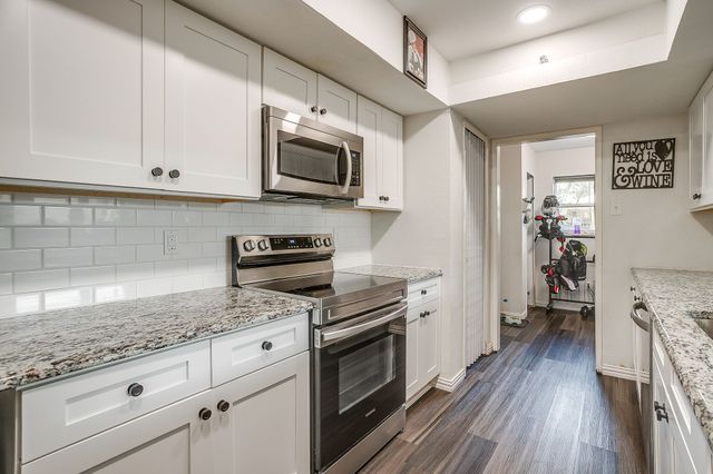 2909 Clover Valley Drive, Garland, TX 75043