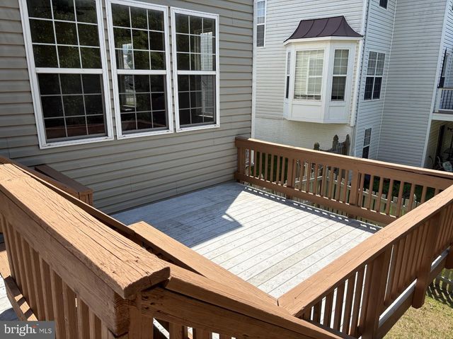 21745 REGENTS PARK CIR, Sterling, VA 20166