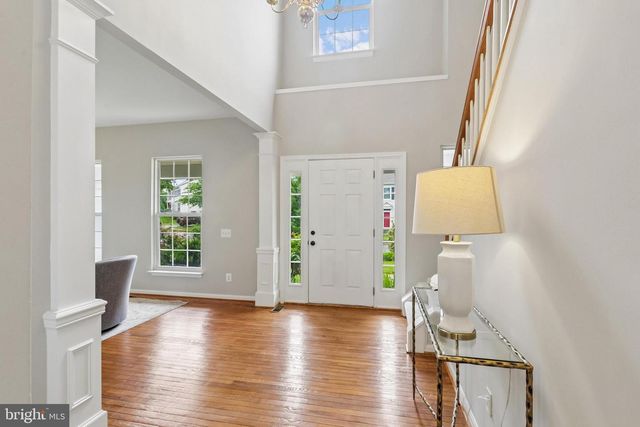 21745 REGENTS PARK CIR, Sterling, VA 20166