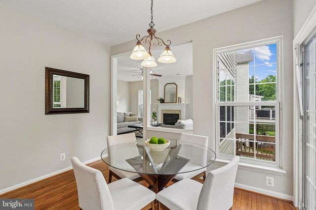 21745 REGENTS PARK CIR, Sterling, VA 20166
