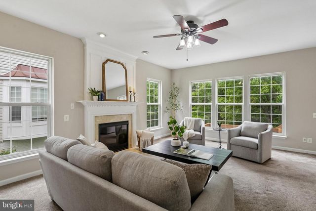 21745 REGENTS PARK CIR, Sterling, VA 20166