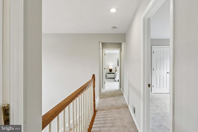21745 REGENTS PARK CIR, Sterling, VA 20166
